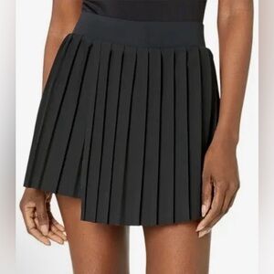 Varley Black Mini Pleated Skirt